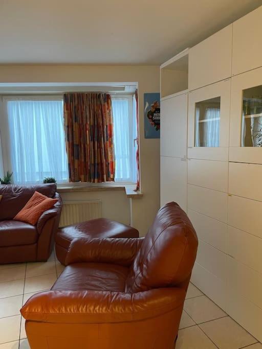 90m2 Op 70m Van Het Strand. Ostende
